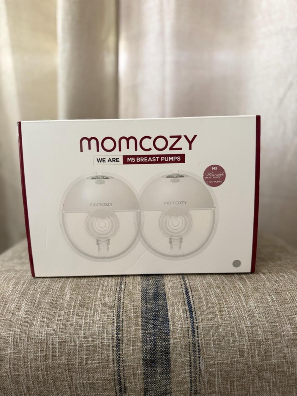 Momcozy Breast Pump Hands Free M5, Wearable Breast Pump